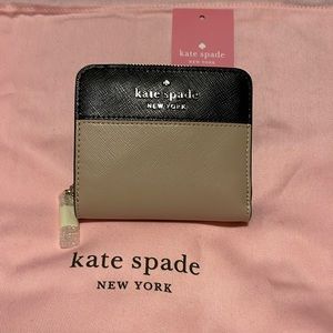 Kate Spade ♠️ Staci color block small Saffiano leather zip around wallet